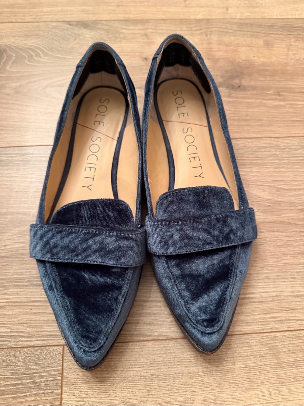 Sole Society Blue Velvet Pointed Loafers size 8.5 Preppy